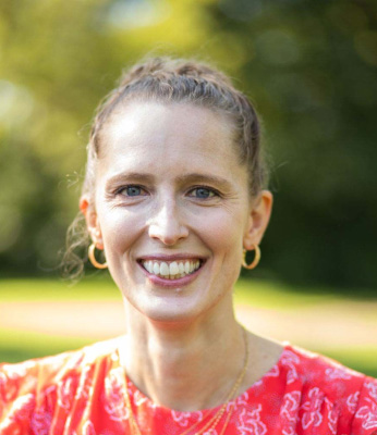 Laura Schmitt-Olabisi