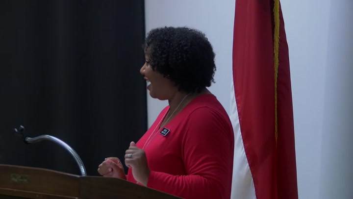 Laura Croghan Kamoie